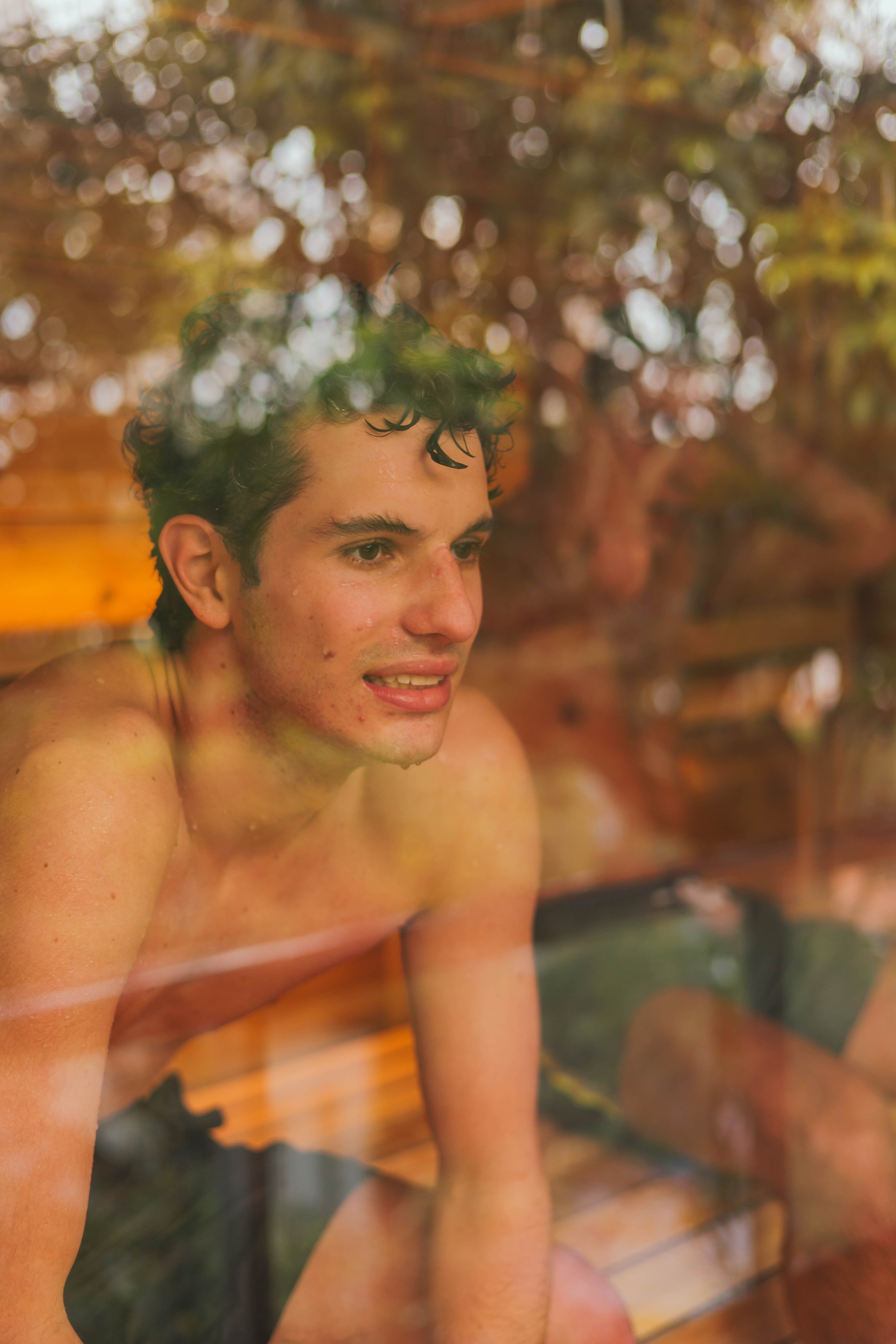 Kontrast experiência de sauna, gelo e respiração